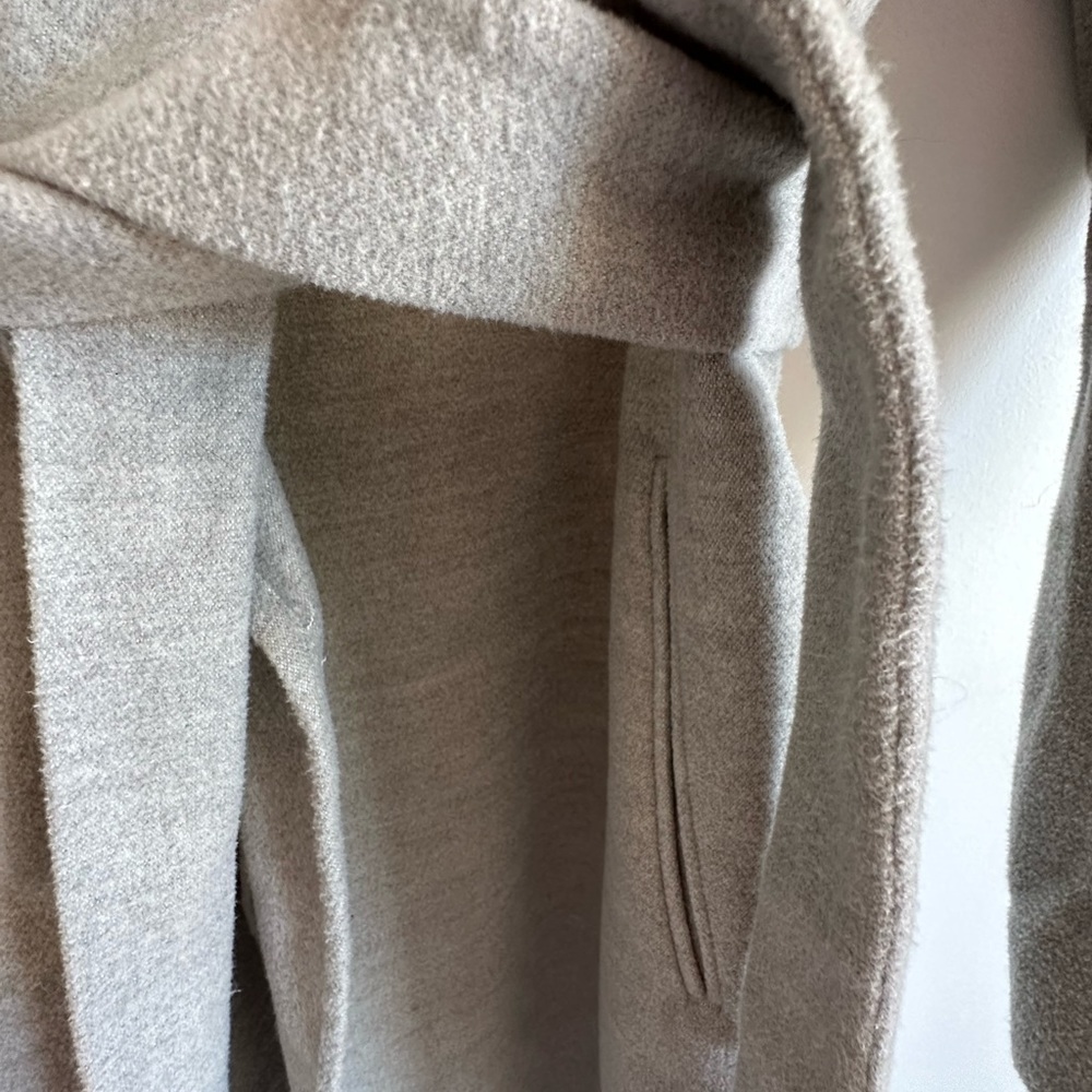 Coat - Picture 3 of 7